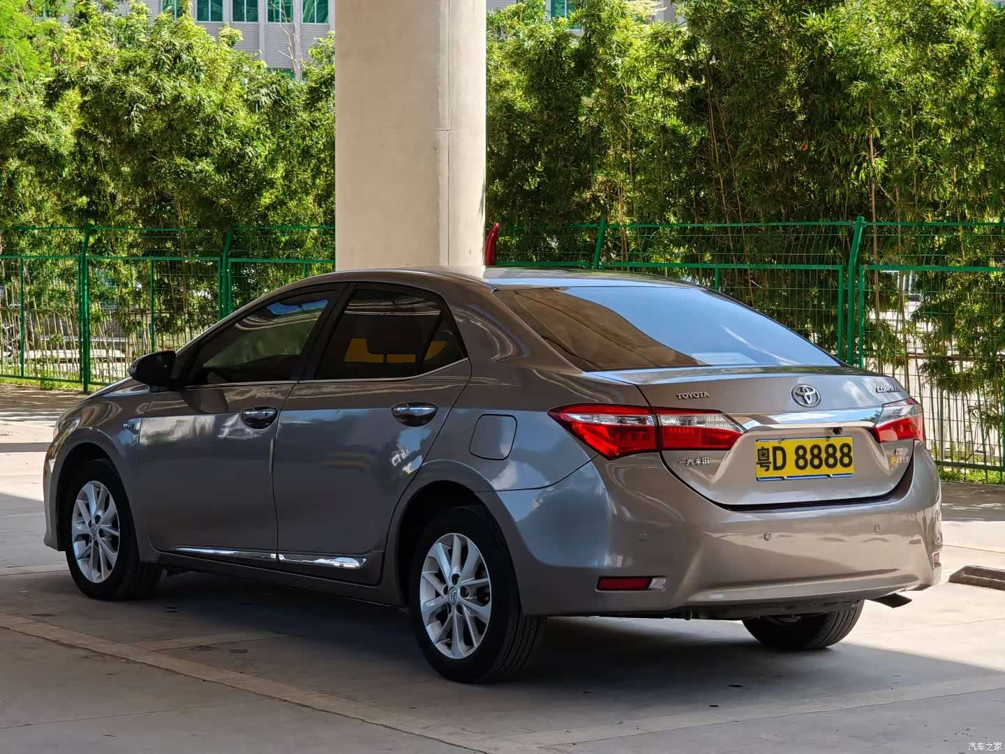 Toyota Corolla, 2015 4