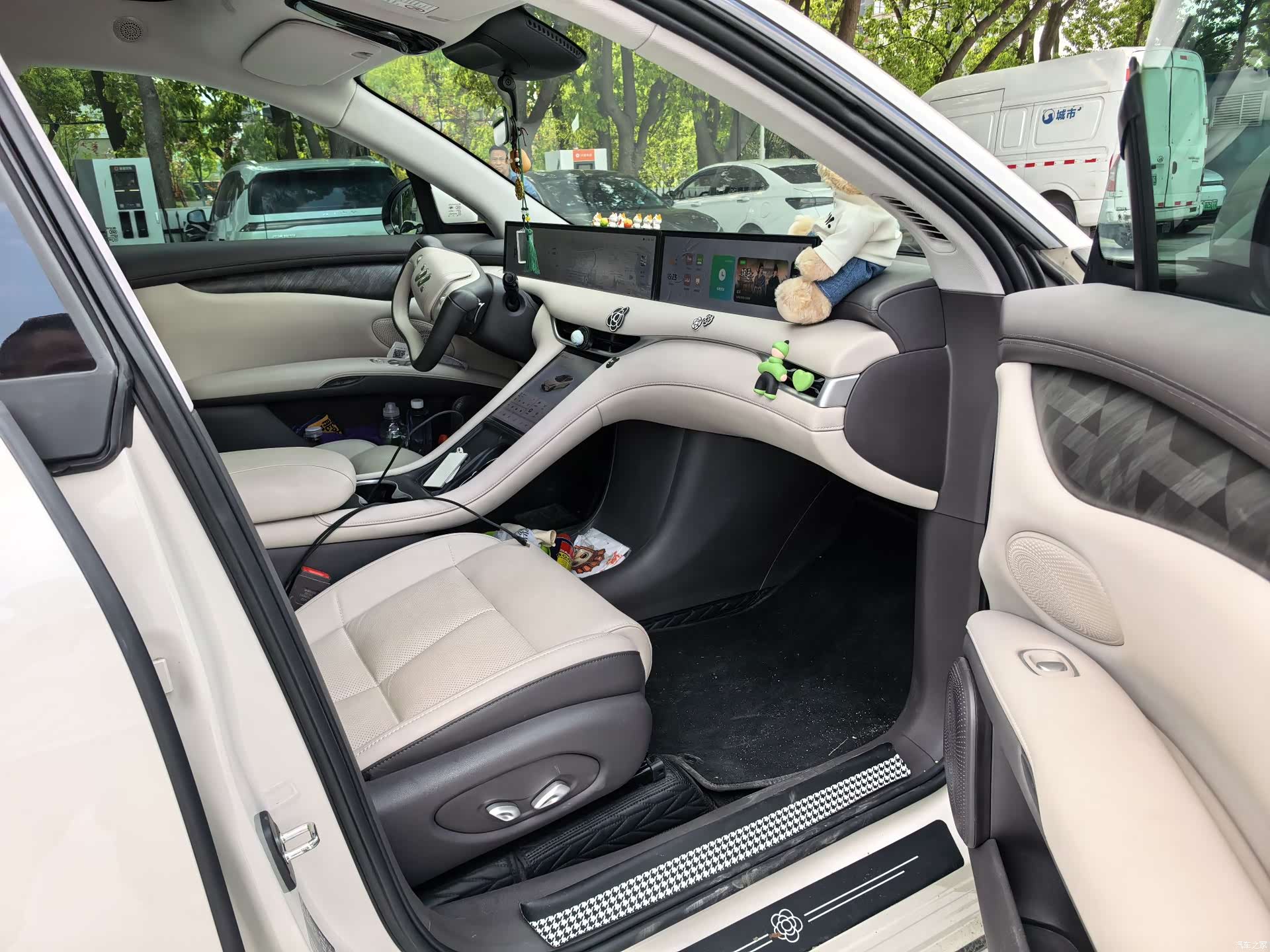 IM Motors LS6, 2024 6