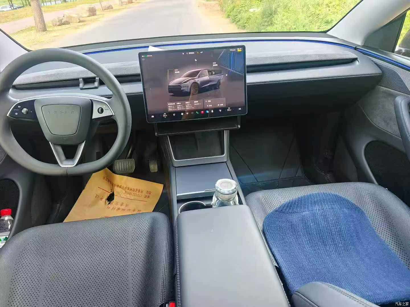 Tesla Model Y, 2025 все фото