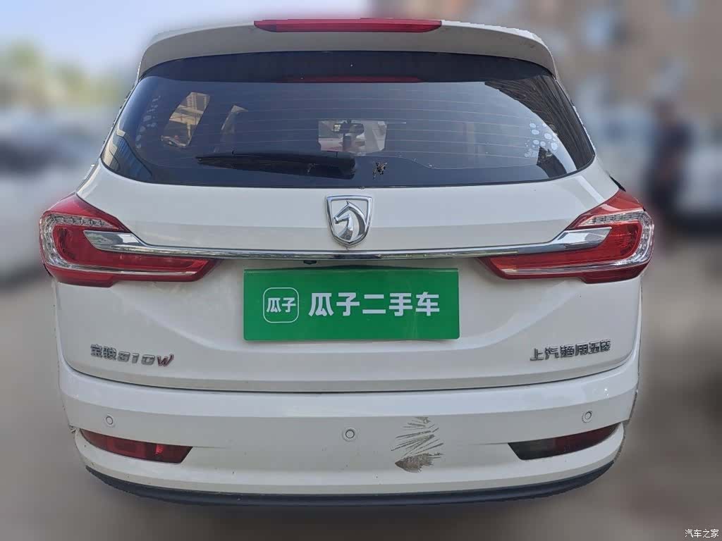 Wuling 310W, 2019 4