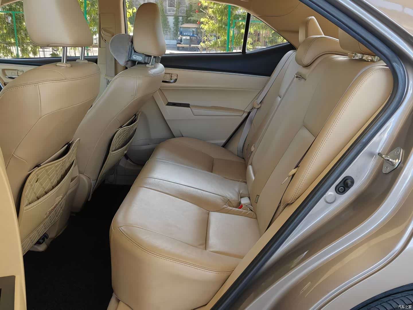Toyota Corolla, 2015 7
