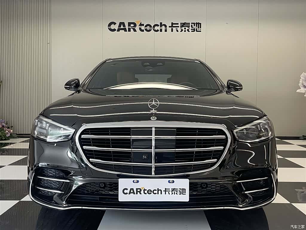 Mercedes-Benz S-Class, 2022 3