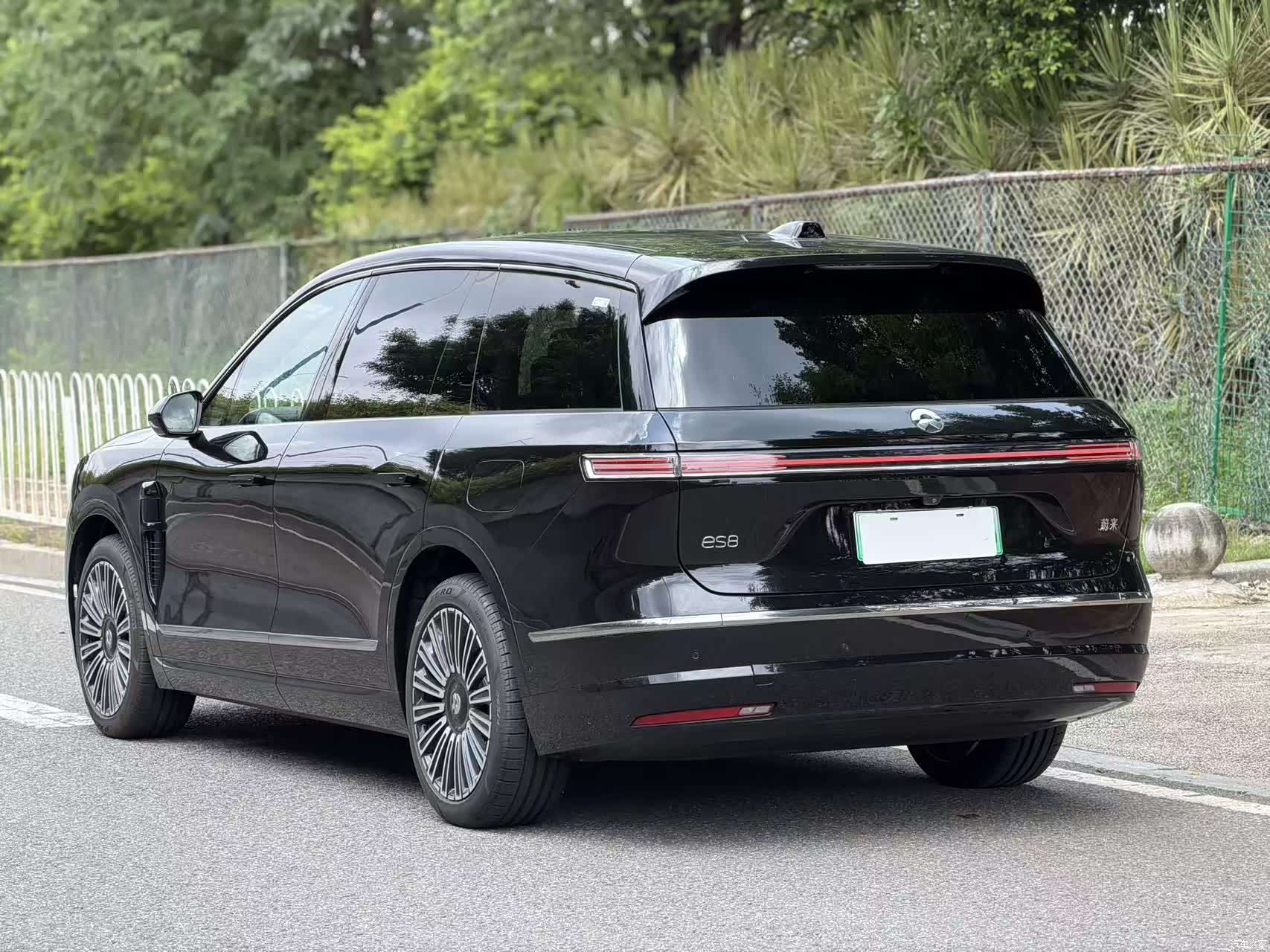 NIO ES8, 2026 3