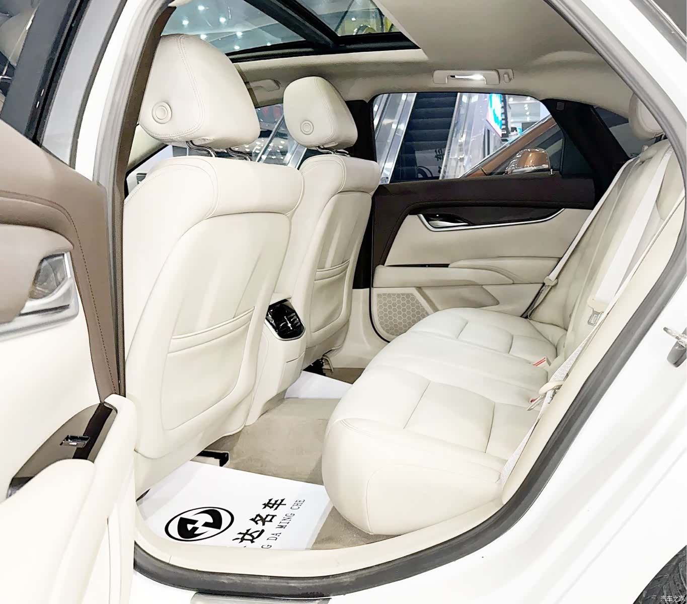 Cadillac XTS, 2016 6