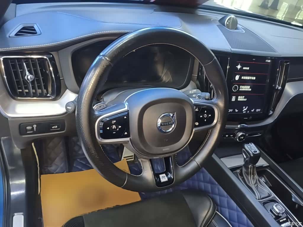 Volvo XC60, 2018 11