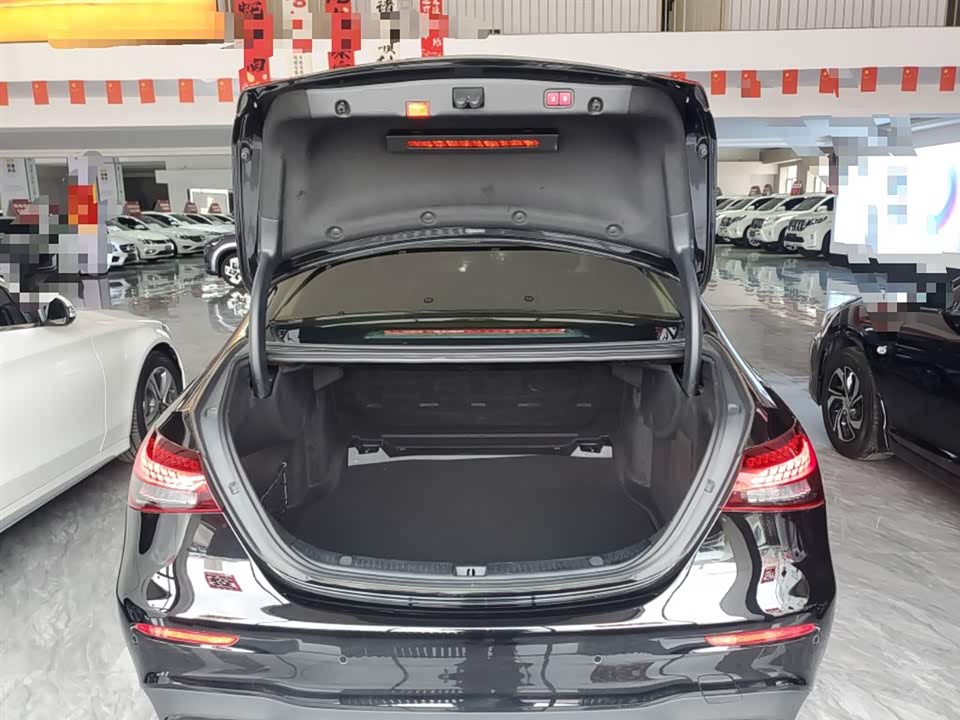 Mercedes-Benz E-class Mercedes-Benz E-class