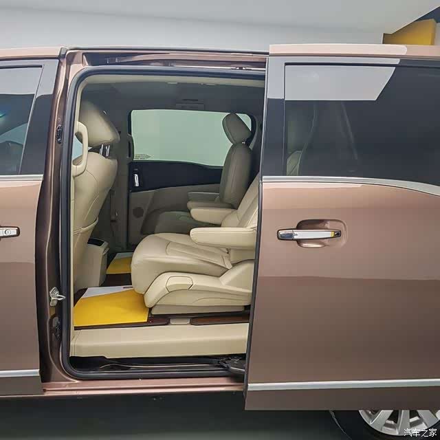 Buick GL8, 2020 8