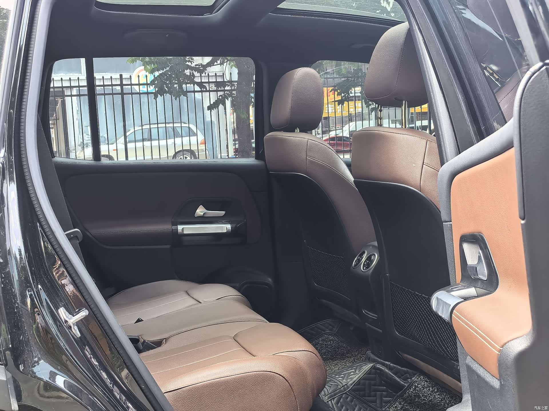 Mercedes-Benz GLB, 2022 15
