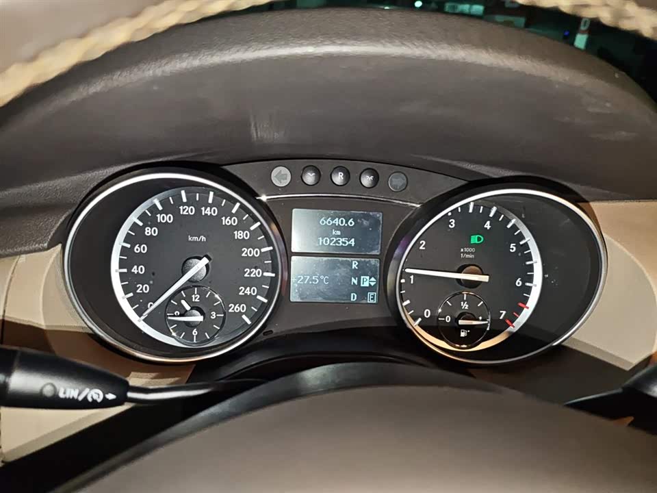 Mercedes-Benz R-class