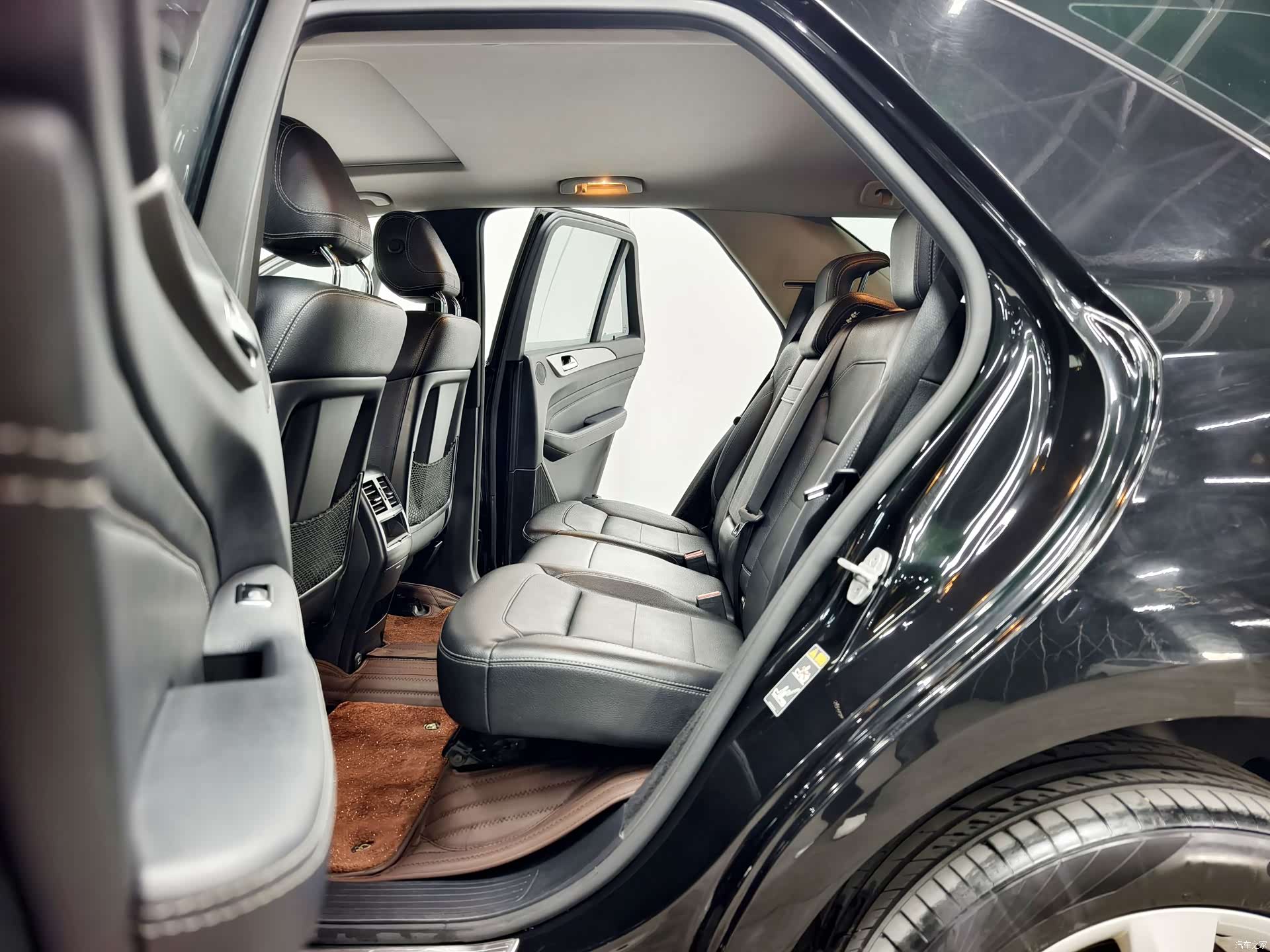 Mercedes-Benz M-Class, 2014 13