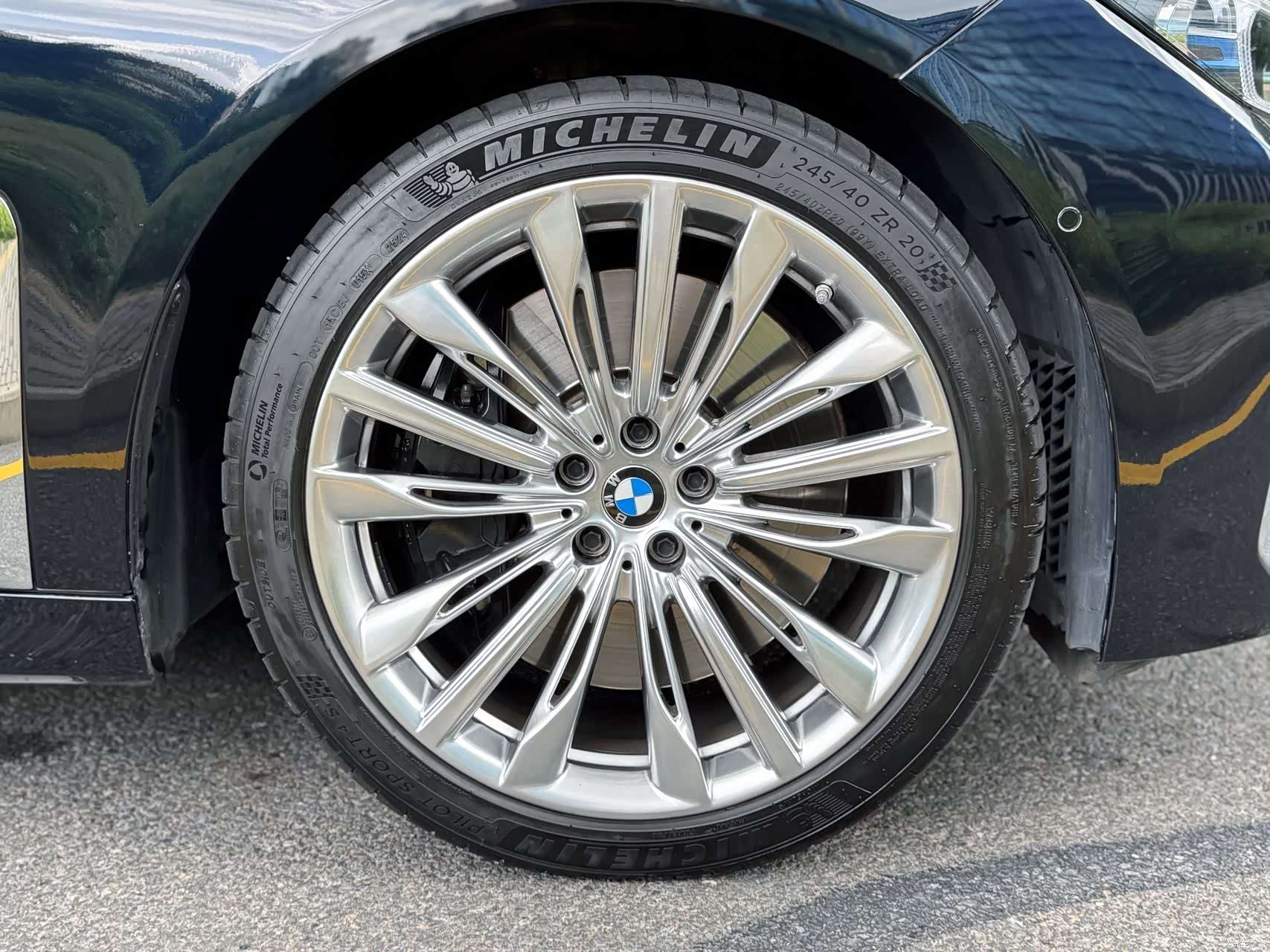 BMW 7 Series, 2019 19