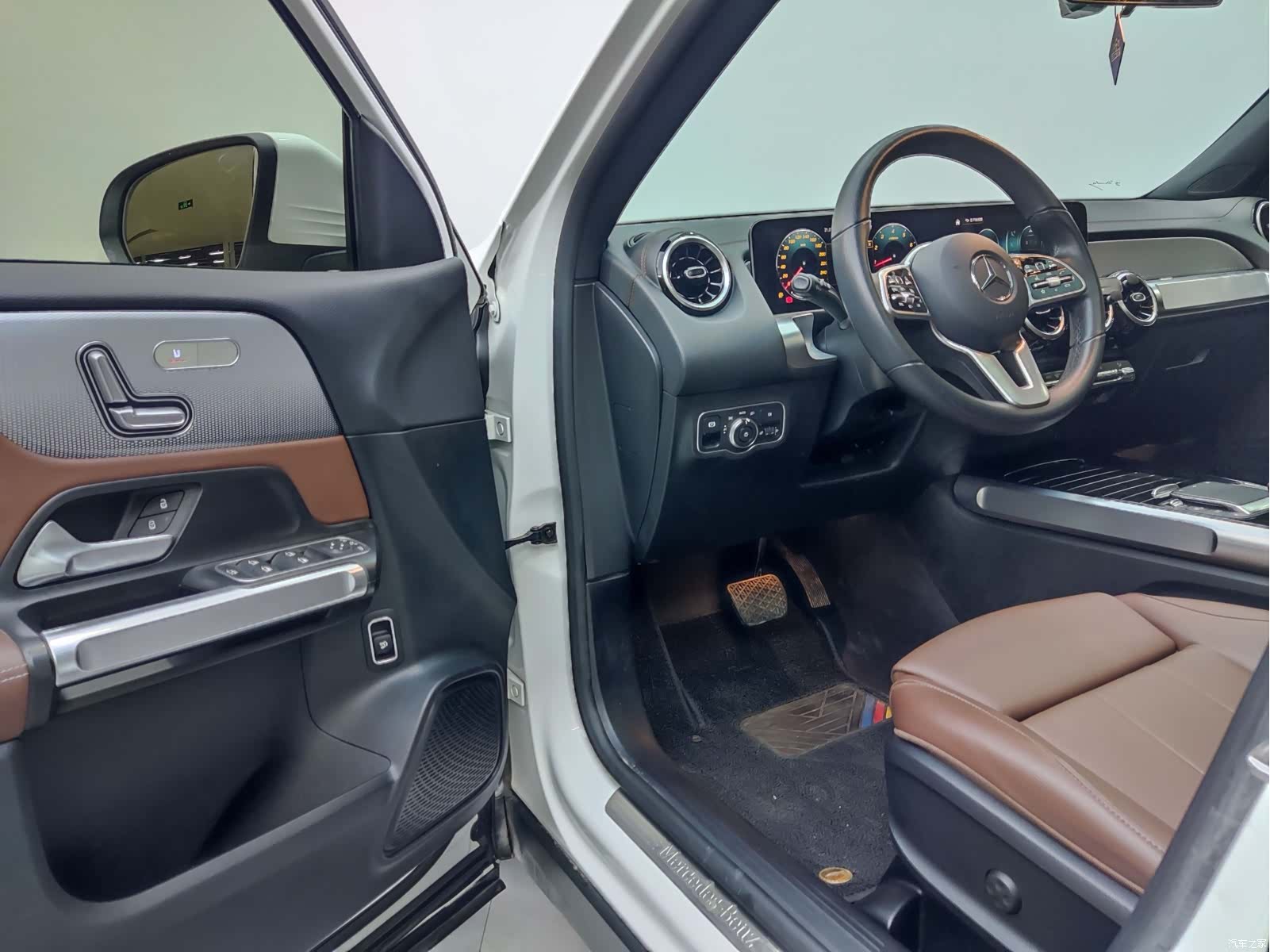 Mercedes-Benz GLB, 2020 7