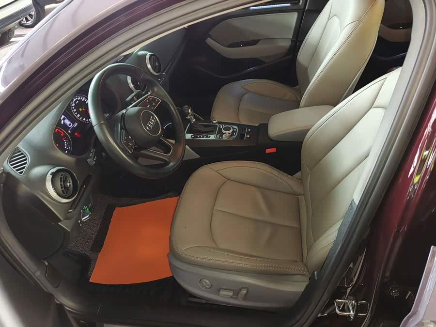 Audi A3 2018, фото 15