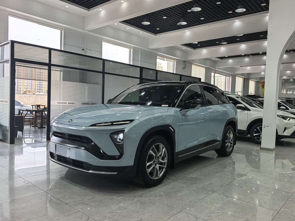 NIO ES6