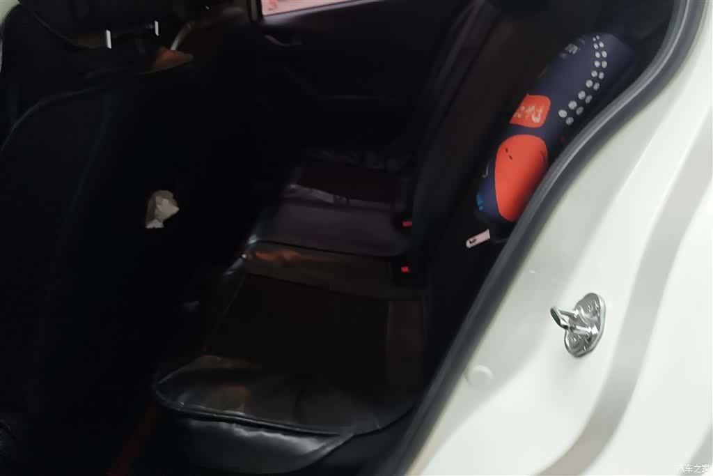 Mazda Mazda3, 2019 11
