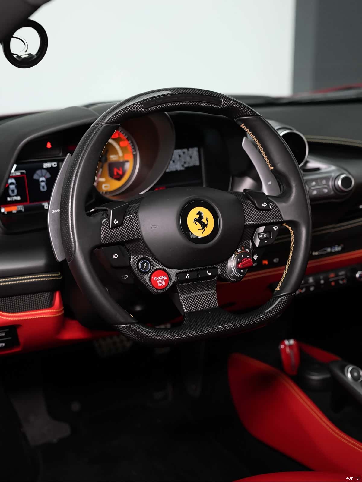 Ferrari F8, 2021 14