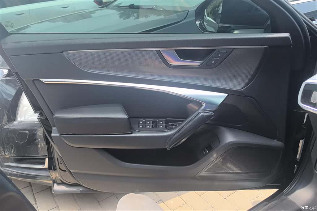 Audi A6L, 2021 7