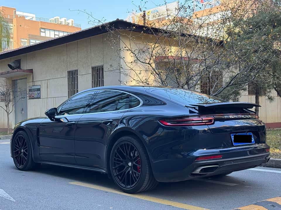 Porsche Panamera