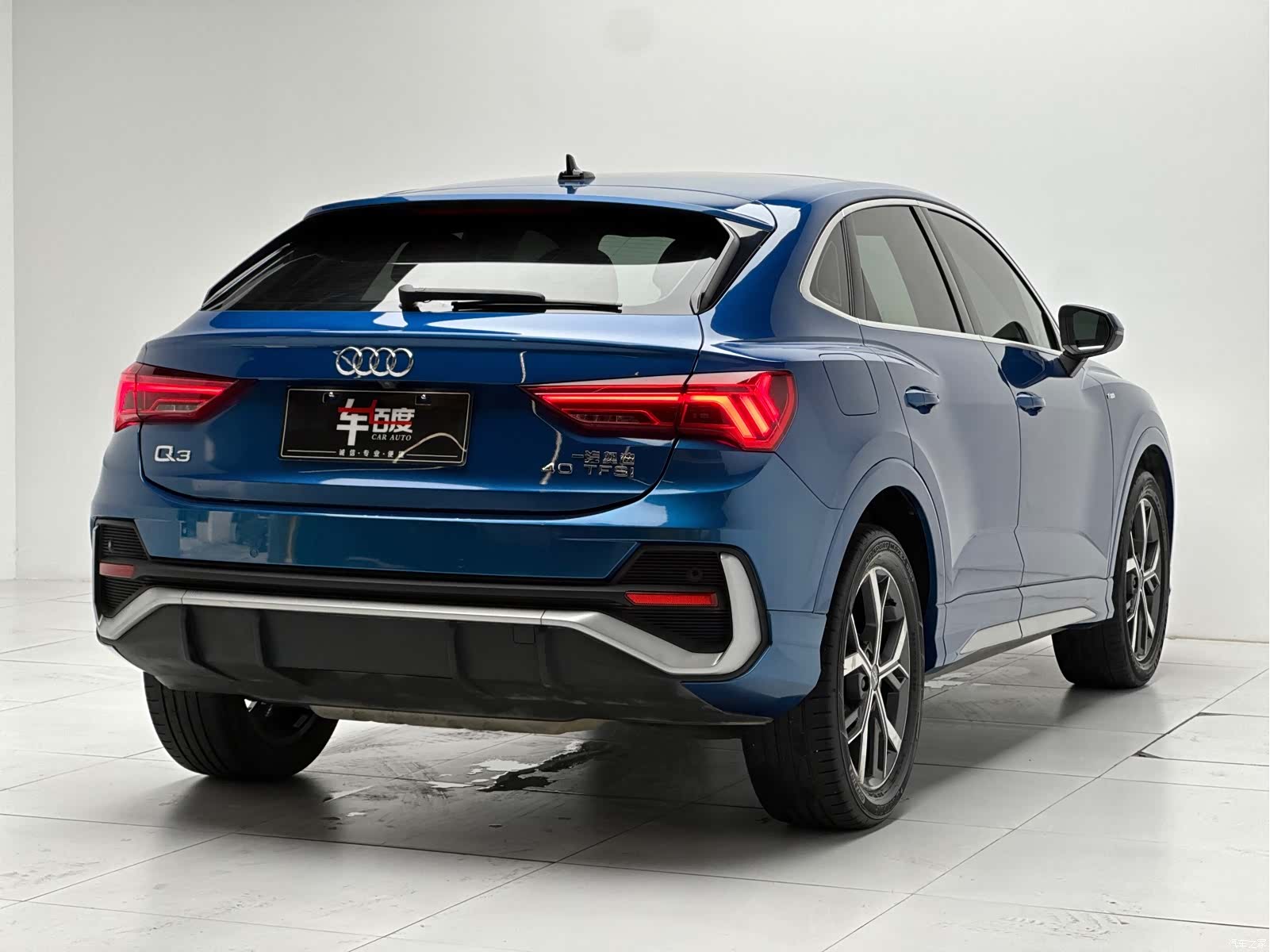 Audi Q3, 2021 4