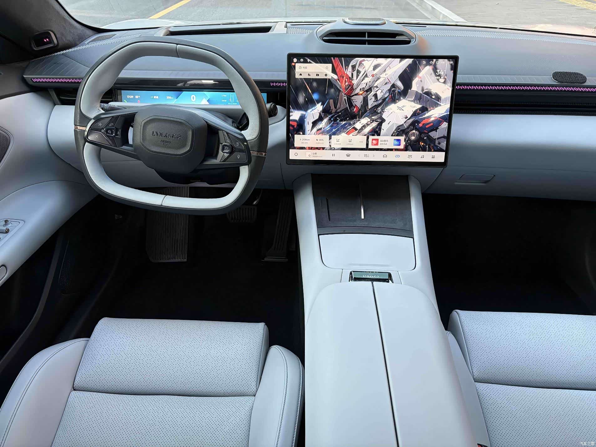 Lynk & Co Z10, 2024 14