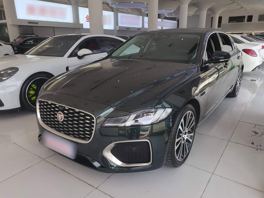 Jaguar XFL