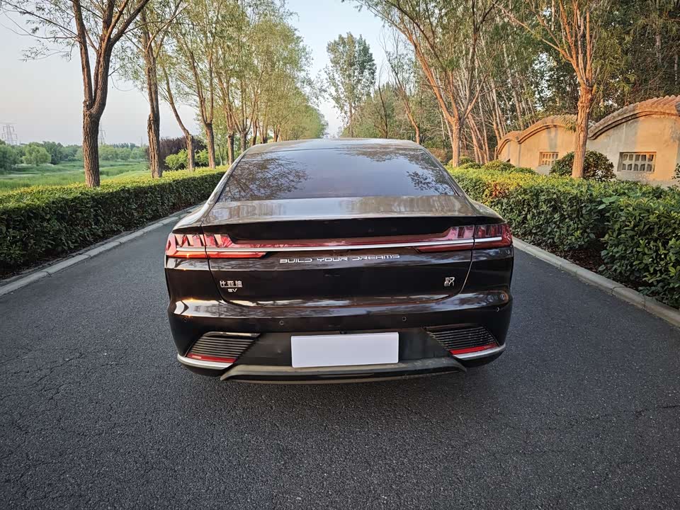 BYD Han