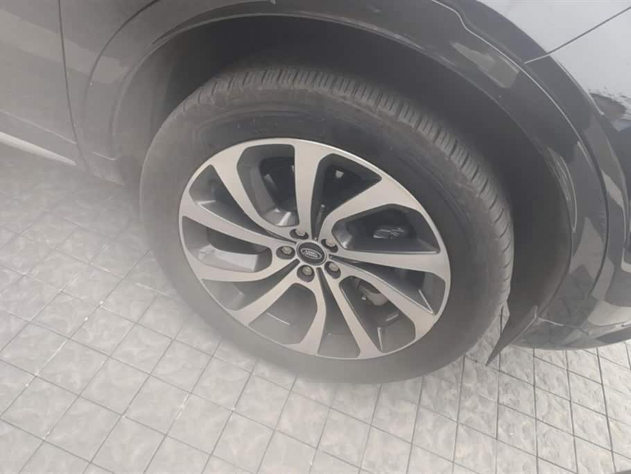 Land Rover Discover sports