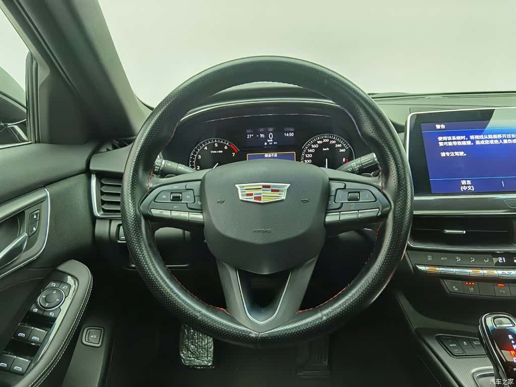 Cadillac CT5, 2022 11