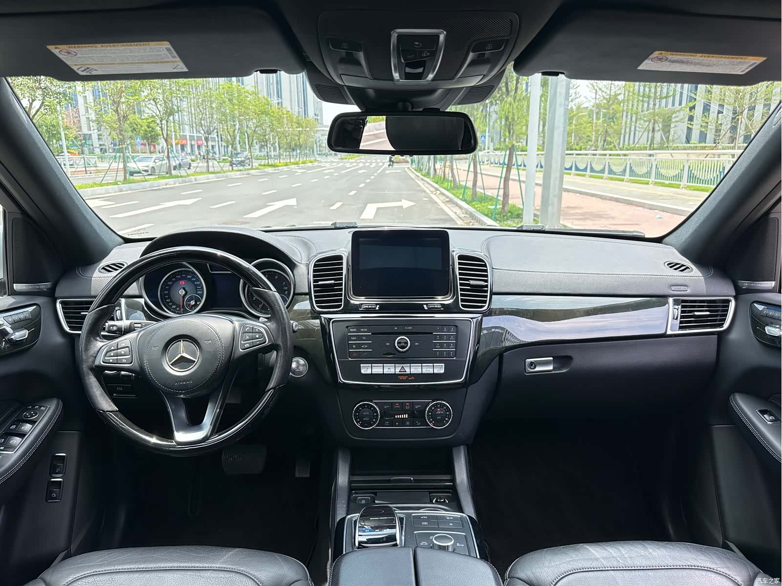 Mercedes-Benz GLS, 2018 18