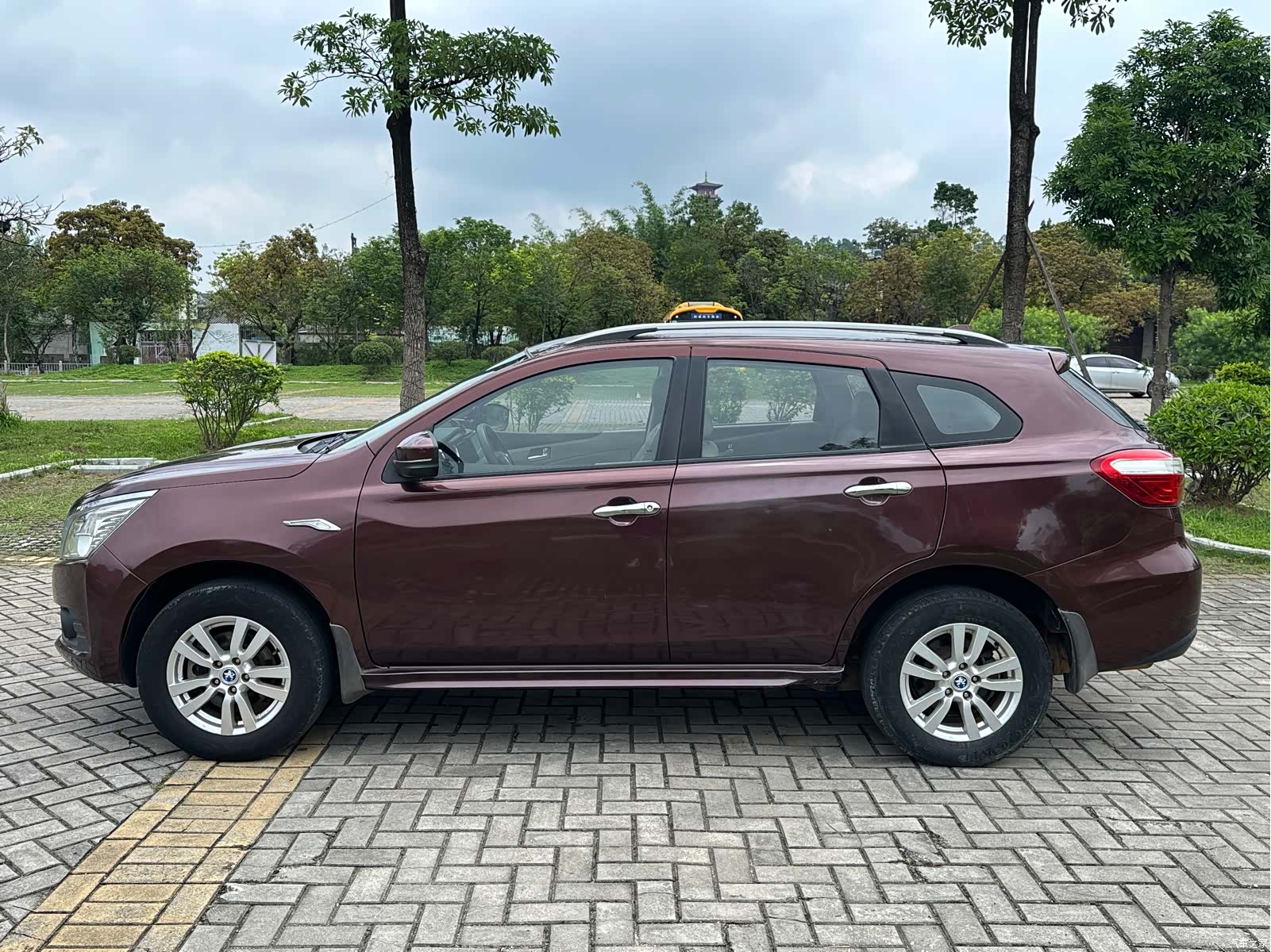 Nissan T70, 2015 7