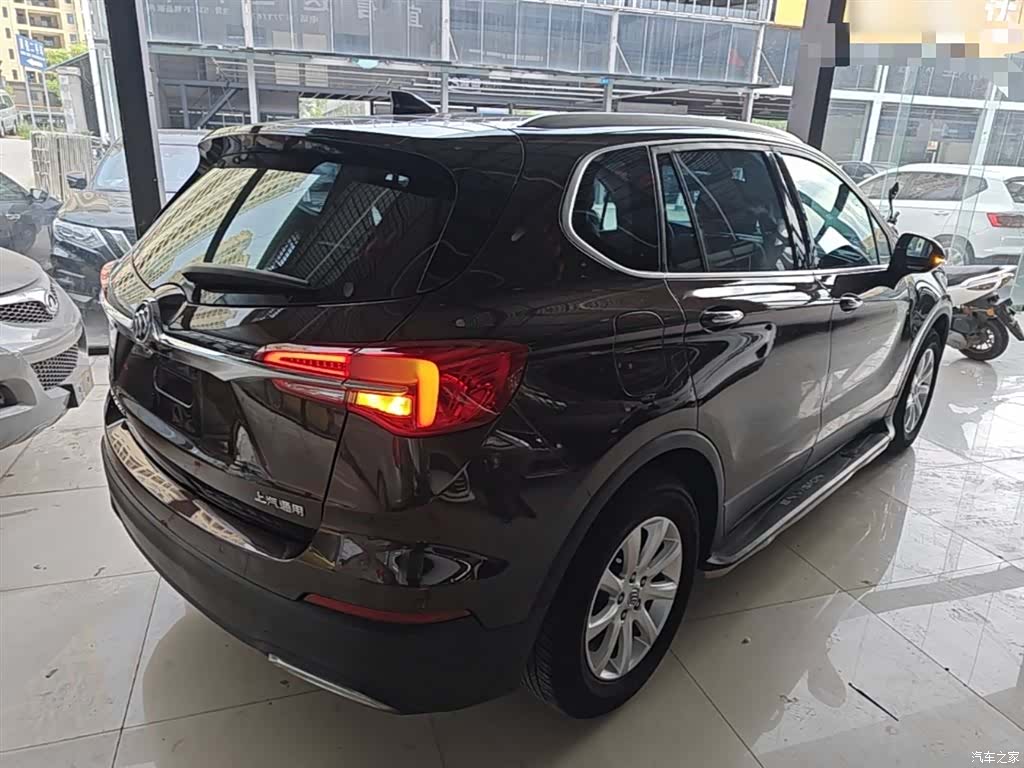 Buick Envision Plus, 2021 7