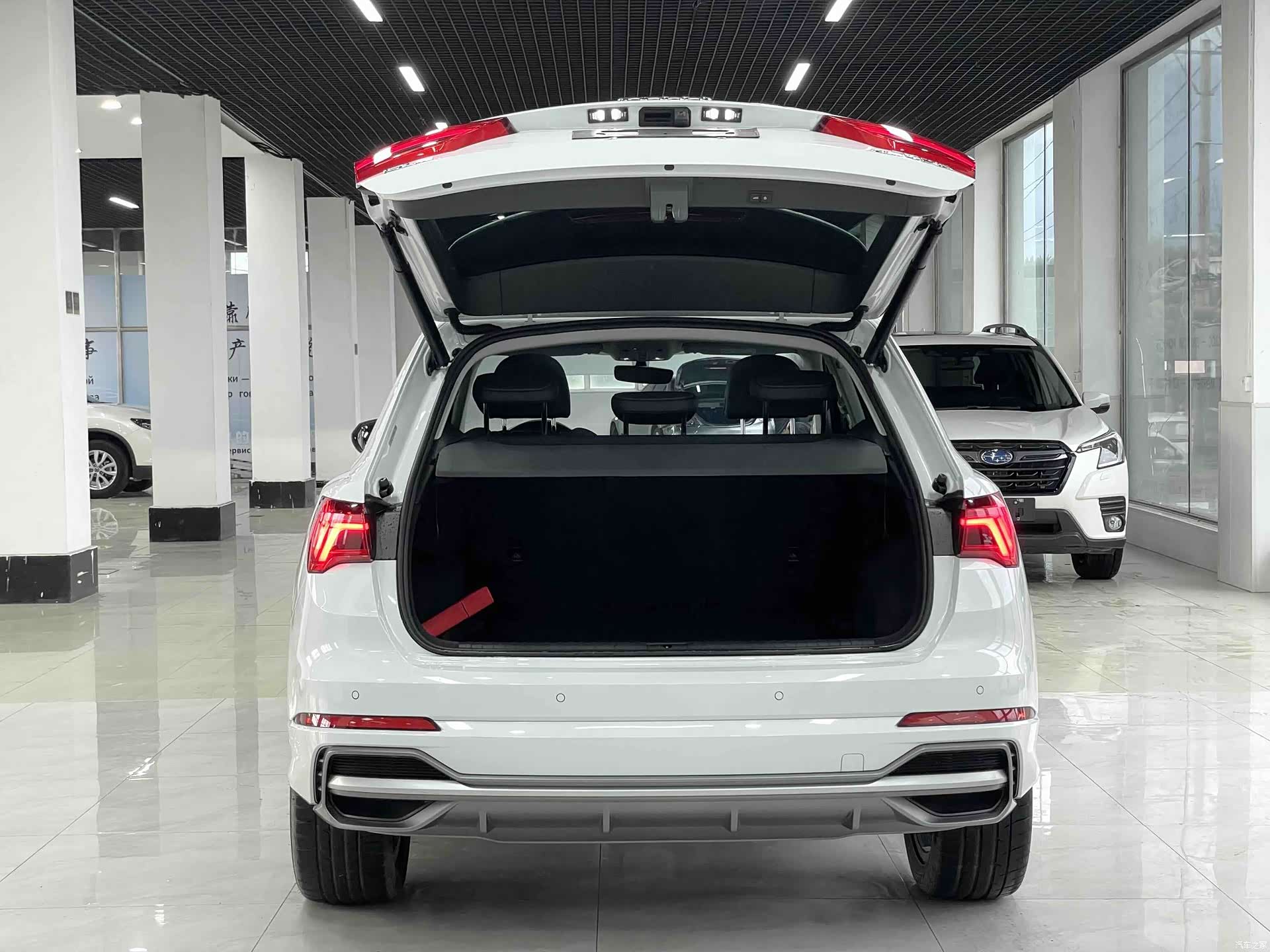 Audi Q3, 2022 18