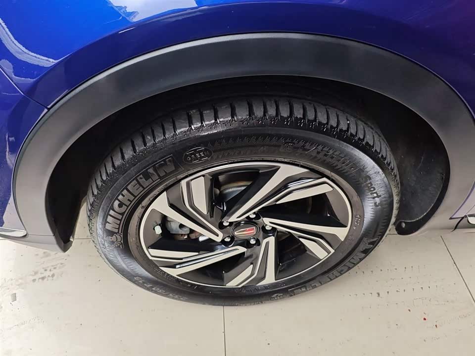 Hongqi HS5 Hongqi HS5