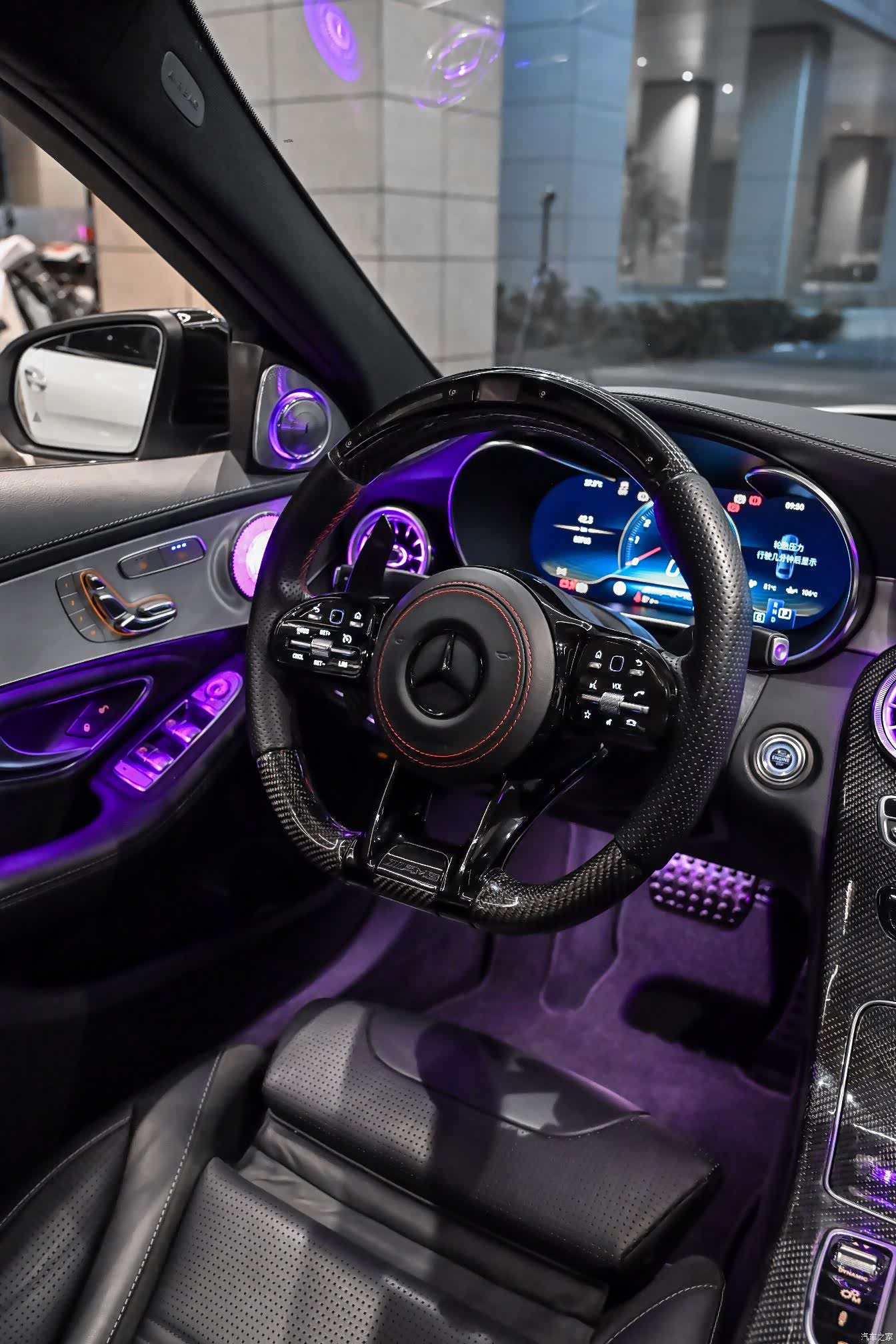 Mercedes-Benz C-Class, 2019 11