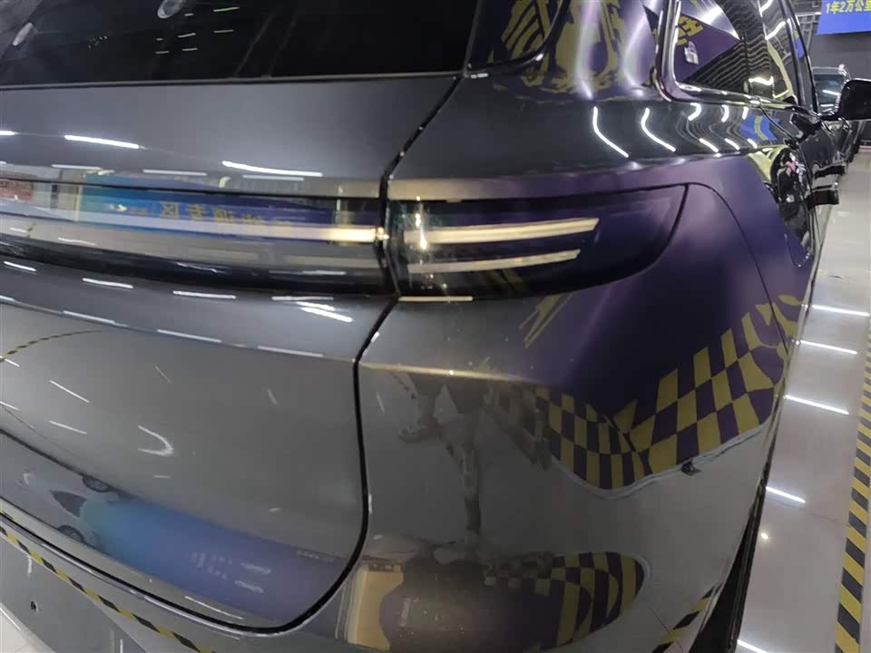 Li Auto Ideal L6