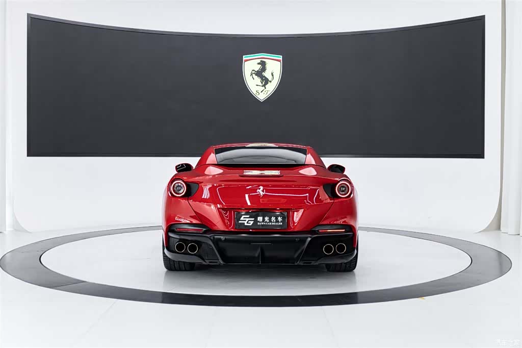 Ferrari Portofino, 2023 все фото