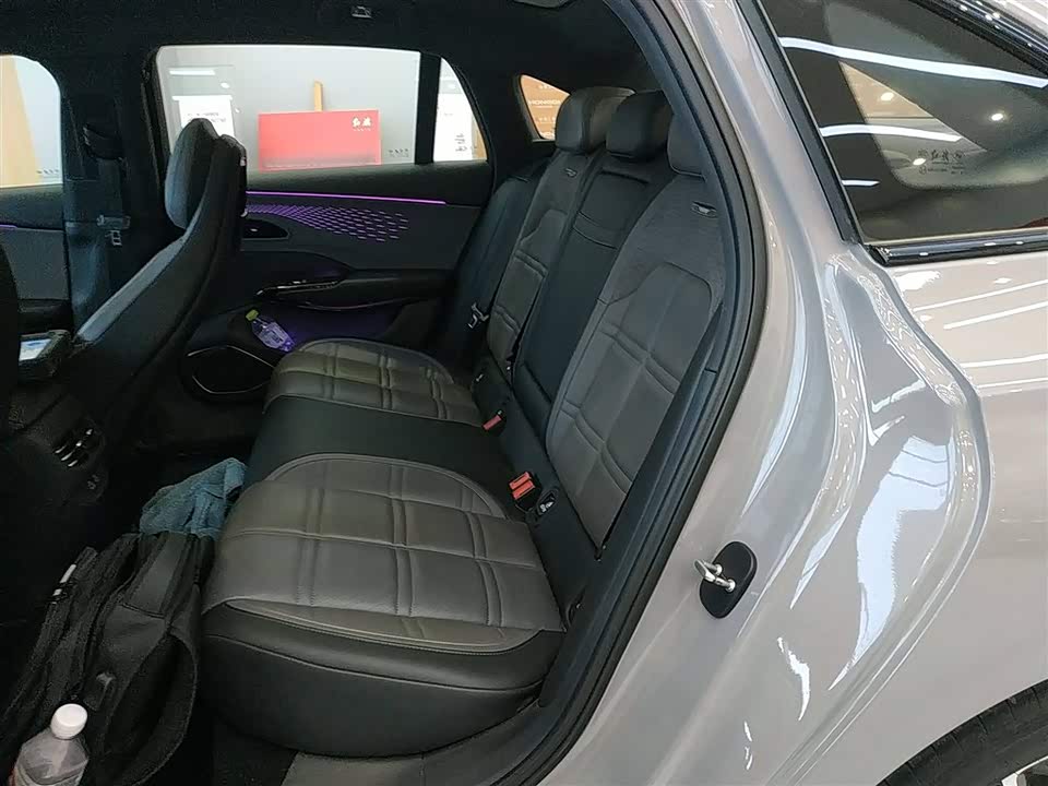 Hongqi EH7 Hongqi EH7