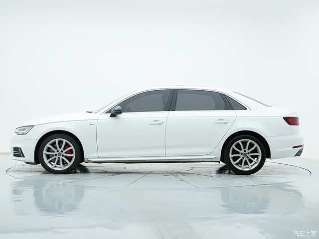 Audi A4L, 2018 4