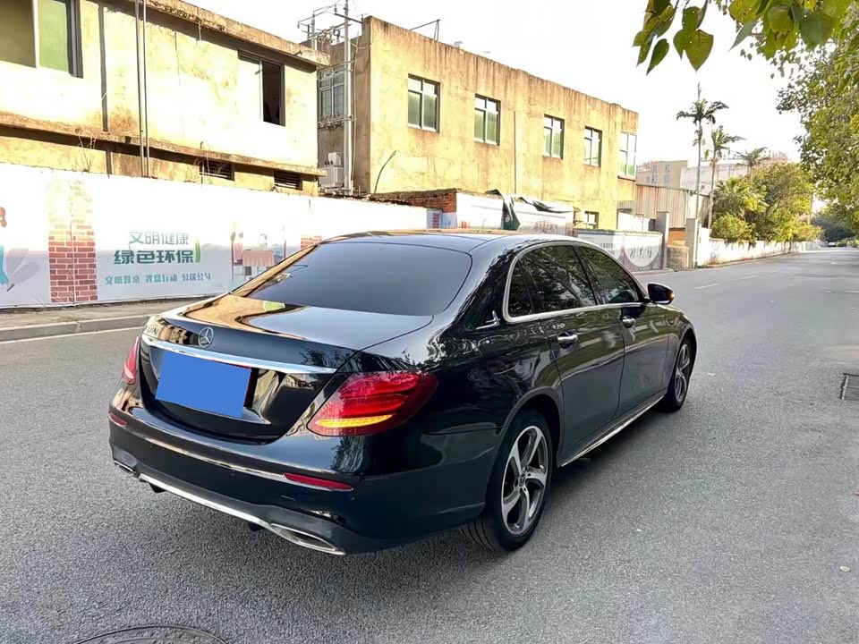 Mercedes-Benz E-class Mercedes-Benz E-class