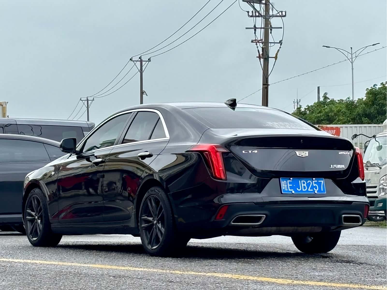 Cadillac CT4, 2023 все фото