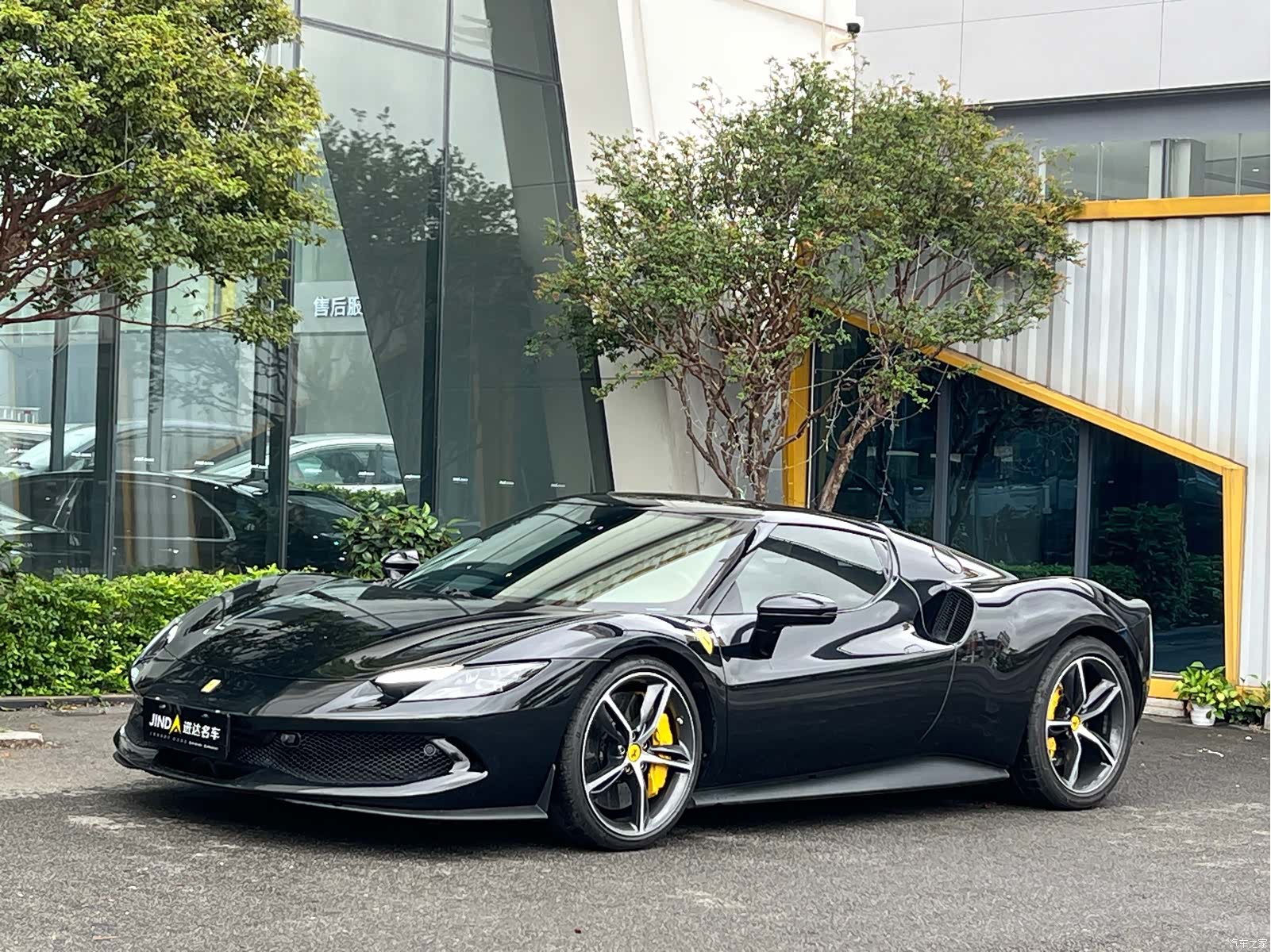 Ferrari 296