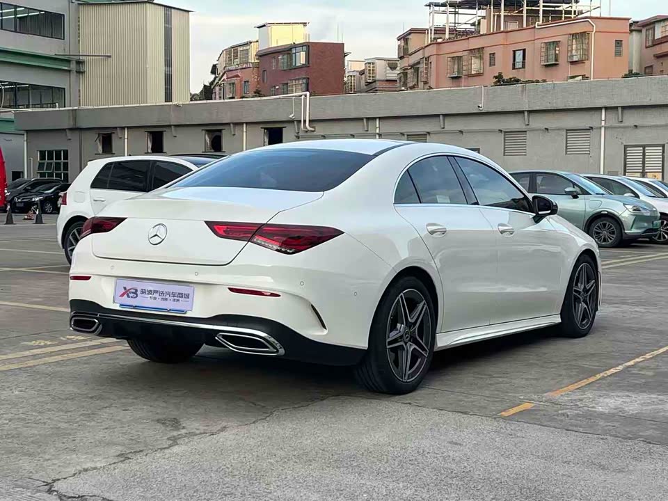 Mercedes-Benz CLA