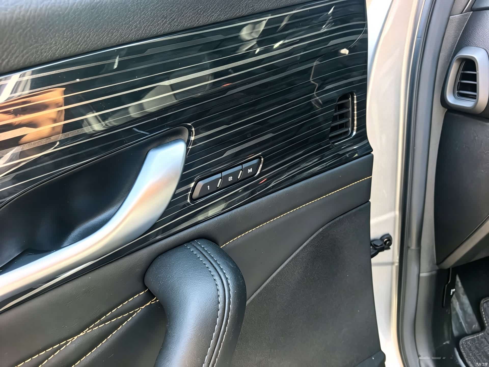Geely Xingyue L, 2024 12
