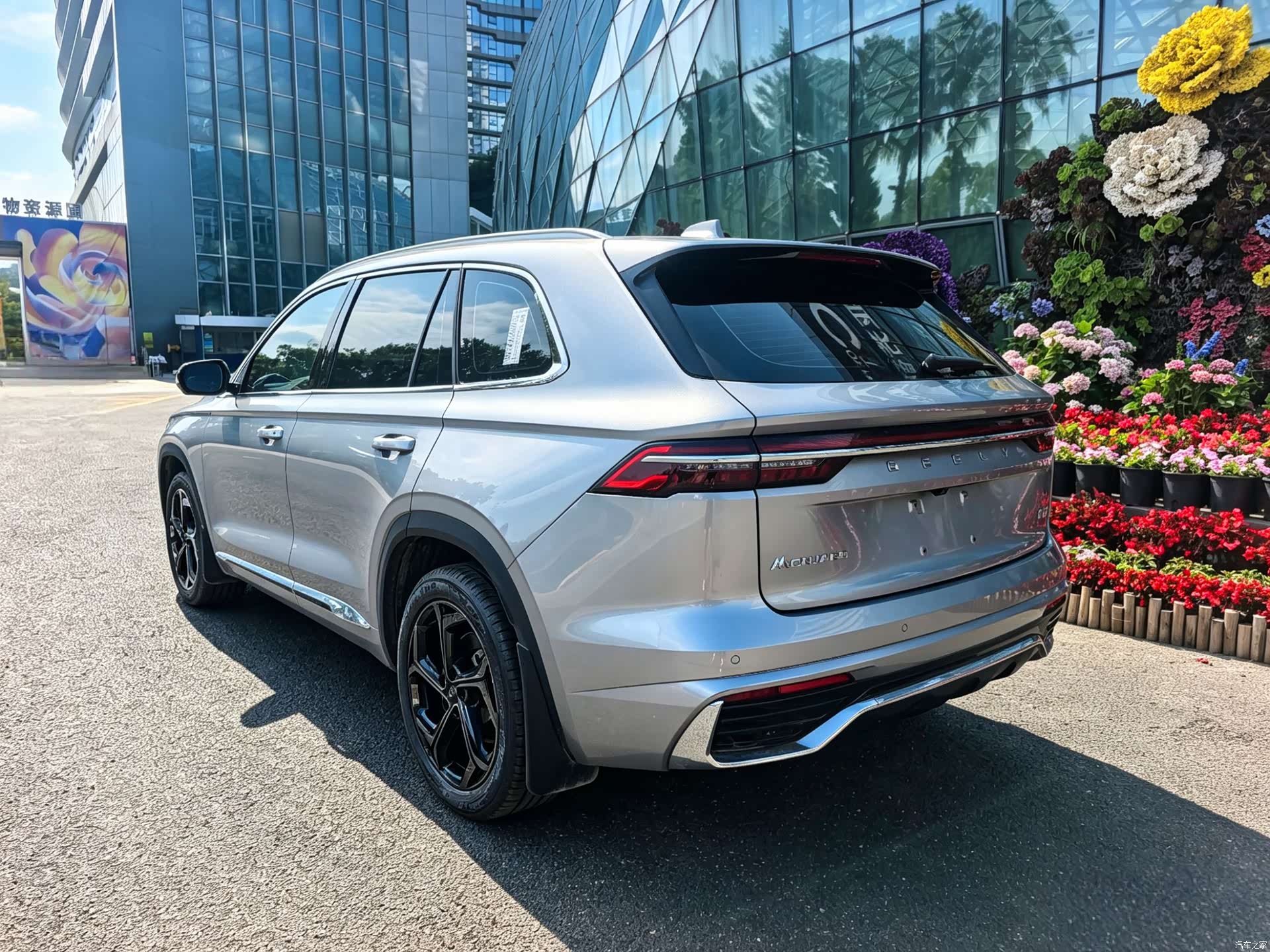 Geely Xingyue L, 2024 16