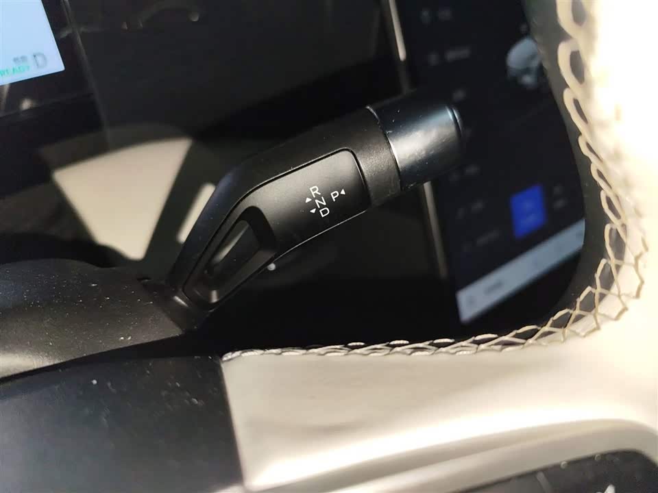 Geely Galaxy Galaxy L7