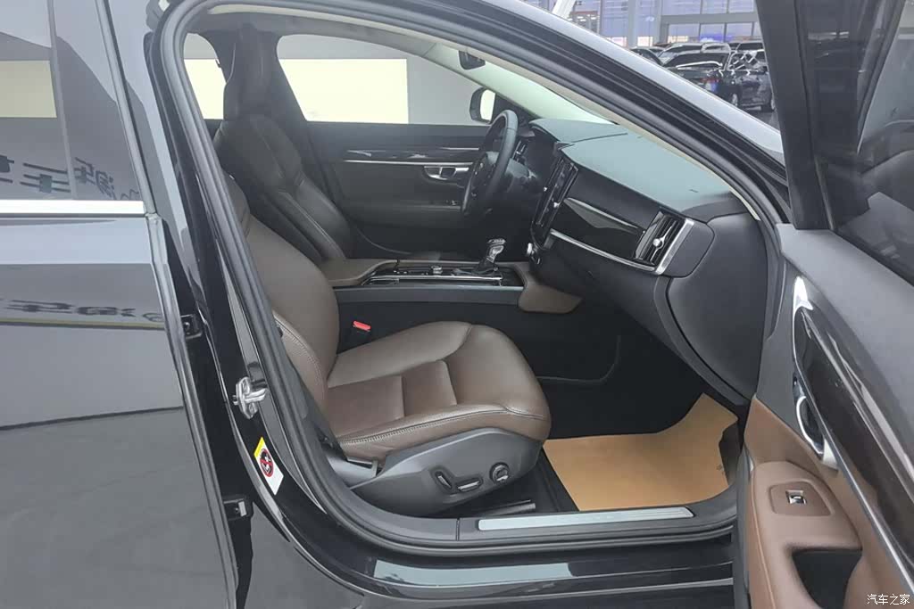 Volvo S90, 2017 8