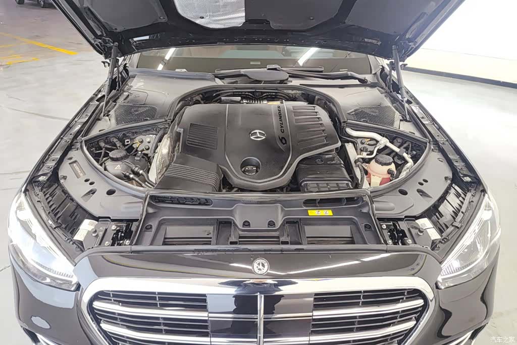 Mercedes-Benz S-Class, 2022 10