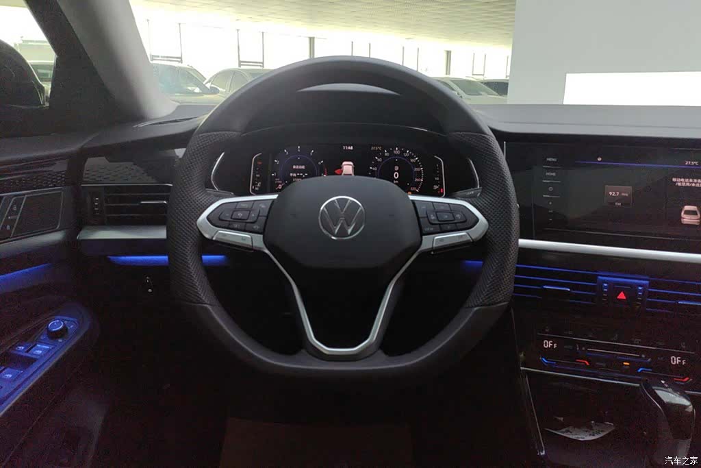 Volkswagen Passat, 2024 15