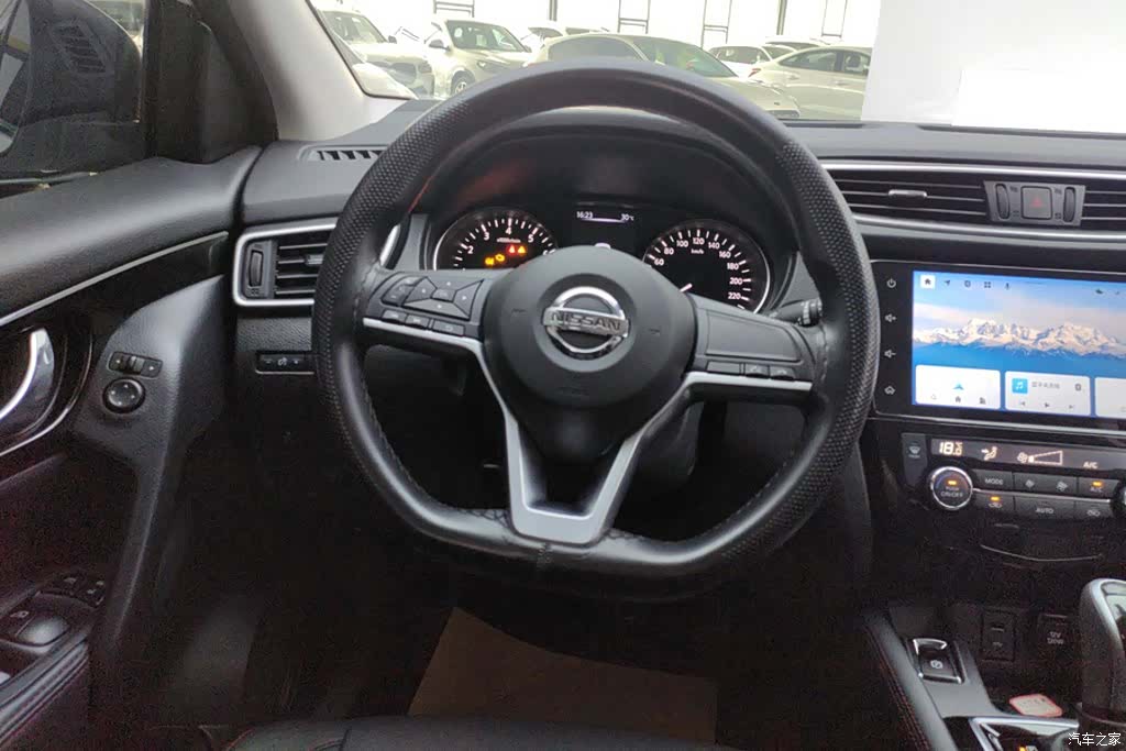 Nissan Qashqai, 2023 15