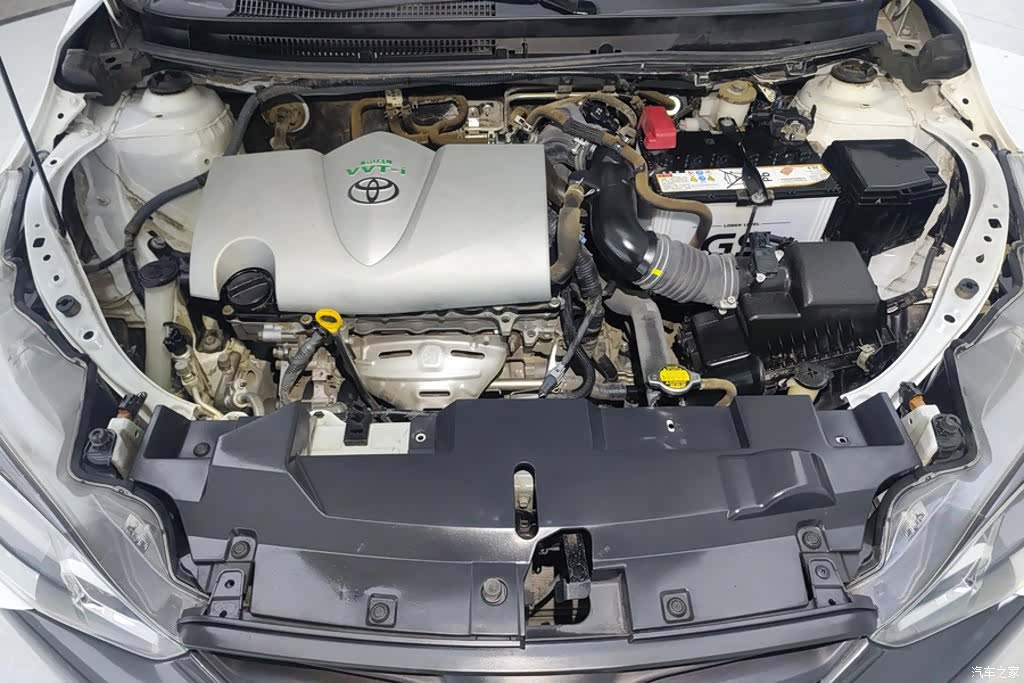 Toyota YARiS L, 2017 10